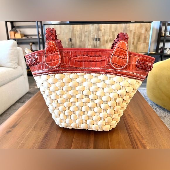 Brighton Straw Bucket Purse - Picture 12 of 14